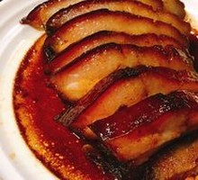 Tuisi Zhai Braised Pork