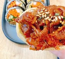 Spicy Pork Belly Rice Roll