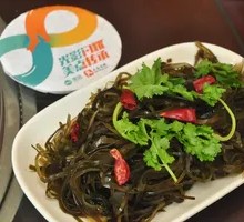 Thin seaweed strips