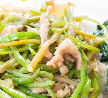 Green Pepper Shredded Pork Rice