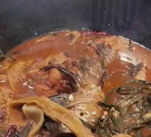 Stewed Fish in Iron Pot