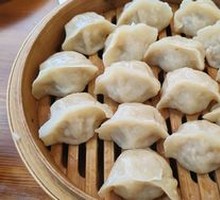 Pork and Sauerkraut Steamed Dumplings
