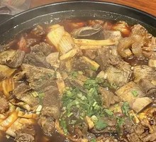 Tendon and Brain Hot Pot