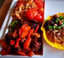 Tomato and Egg Stir-Fry