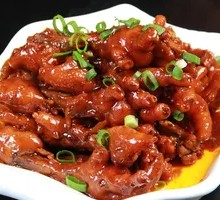 Pressure-Cooked Chicken Feet
