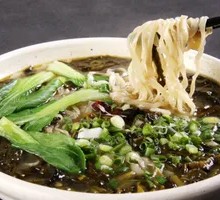 Old Jar Sichuan Pickled Vegetable Noodles