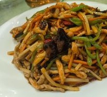 Fish-Flavored Shredded Pork