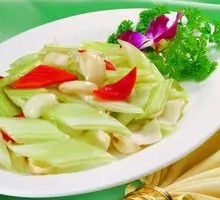 Bamboo Shoot and Celery Stir-fry