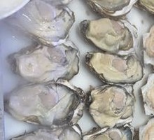 Garlic Steamed Oysters with Rice Noodles