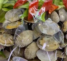 Spicy Stir-Fried Clams