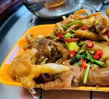 Spicy and Sour Boneless Chicken Feet