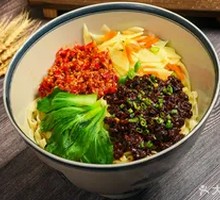 Meat Soy Sauce Drizzle Noodles