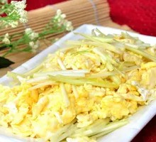 Stir-fried Leek with Free-range Eggs