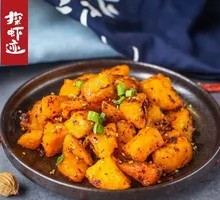 焦香锅巴小土豆