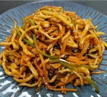 Fish-Flavored Shredded Pork