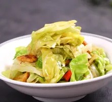 Fried Pork Crumbs with Cabbage