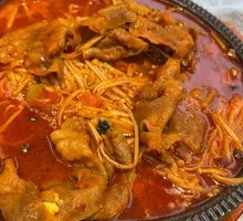 Beef with Enoki Mushrooms