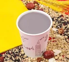 Freshly Ground Five-Grain Soy Milk