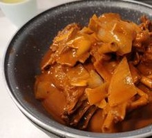 Braised Goose in Clay Pot