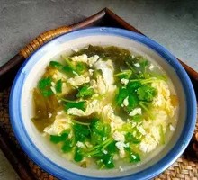 Seaweed and Egg Soup