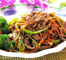 Spicy Pepper Beef Noodles