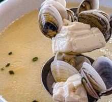 Green Clam and Tofu Soup