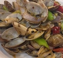 Spicy Stir-fried Local Clams