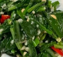 Garlic Stir-Fried Rapeseed Greens