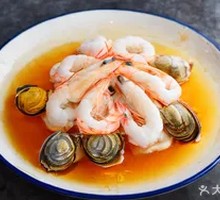 Steamed Seafood Pot