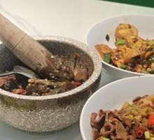 Spicy and Sour Chicken Gizzard