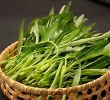 Stir-Fried Water Spinach
