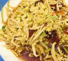 Bamboo Shoots with Jellyfish Skin Salad