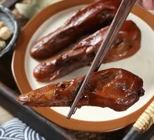 Sweet and Spicy Duck Head