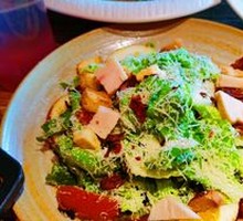 Classic Caesar Salad