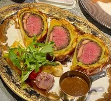 Wellington Steak