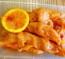 Spicy Sour Lemon Chicken Feet