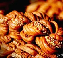 Five-Nut Big Sesame Twist