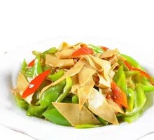 Bell Pepper and Tofu Skin Stir-Fry