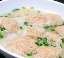 高汤鸡蛋云吞