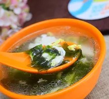Seaweed and Egg Soup