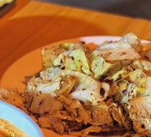 Stir-Fried Cabbage with Sauce