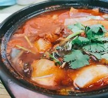 Stewed Beef with Tomato in Clay Pot