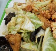 洋白菜木耳爆豆腐