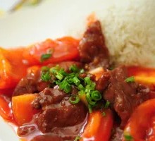 番茄牛肉盖饭