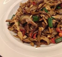 Smoked Bamboo Shoots with Preserved Pork