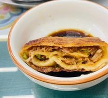 Four Skin Three Filling Beef Pancake (Small Portion)