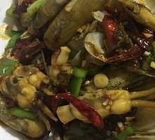 Spicy Stir-Fried Clams