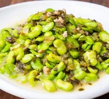 Broad Beans with Preserved Vegetable