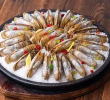 Salt-Baked Large Clams