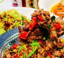 Stir-Fried Beef with Yellow Onion